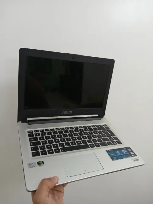 ASUS K46CM Intel I5 3317U Nvidia Geforce GT 635M 2GB RAM 8GB