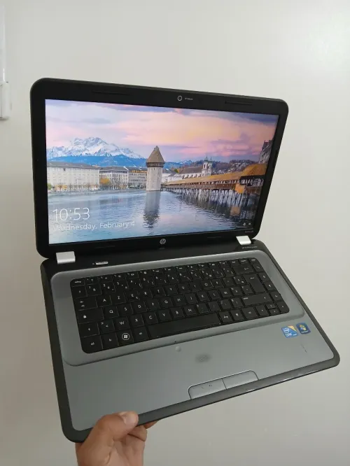 HP Pavillion G6 Intel I3-M370 RAM 8GB 15.6" HDD 750GB