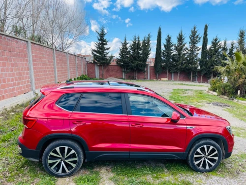 Volkswagen Taos 2023 SE