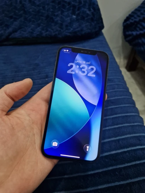 ابل ايفون 12