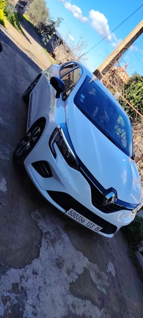 Renault Clio 5  2023 Evolution