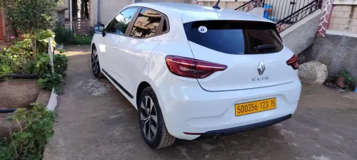 Renault Clio 5  2023 Evolution