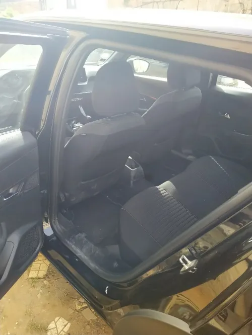 Peugeot 2008 2023 