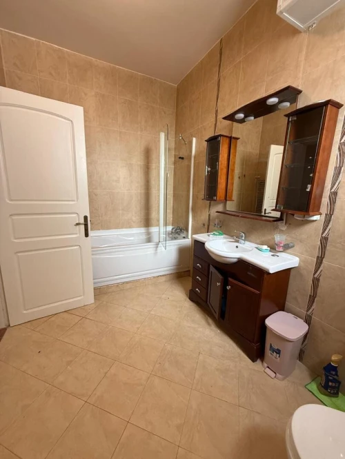 Location Appartement F4 Alger Hydra