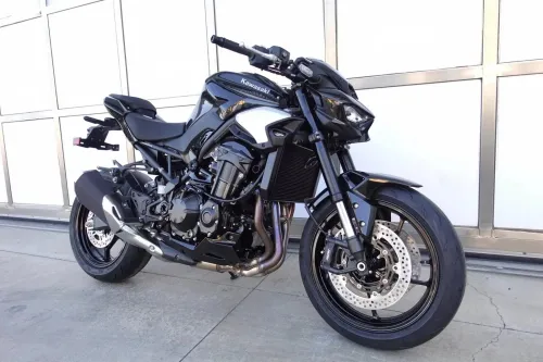 Kawasaki Z900 125cv 2026