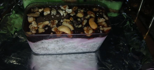 تحلية متنوعة على حسب ذوق لي المناسبات بسعر مناسب مرحبا  بي الجميع