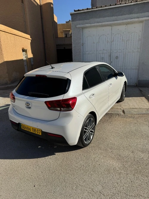 Kia Rio 2018 EX