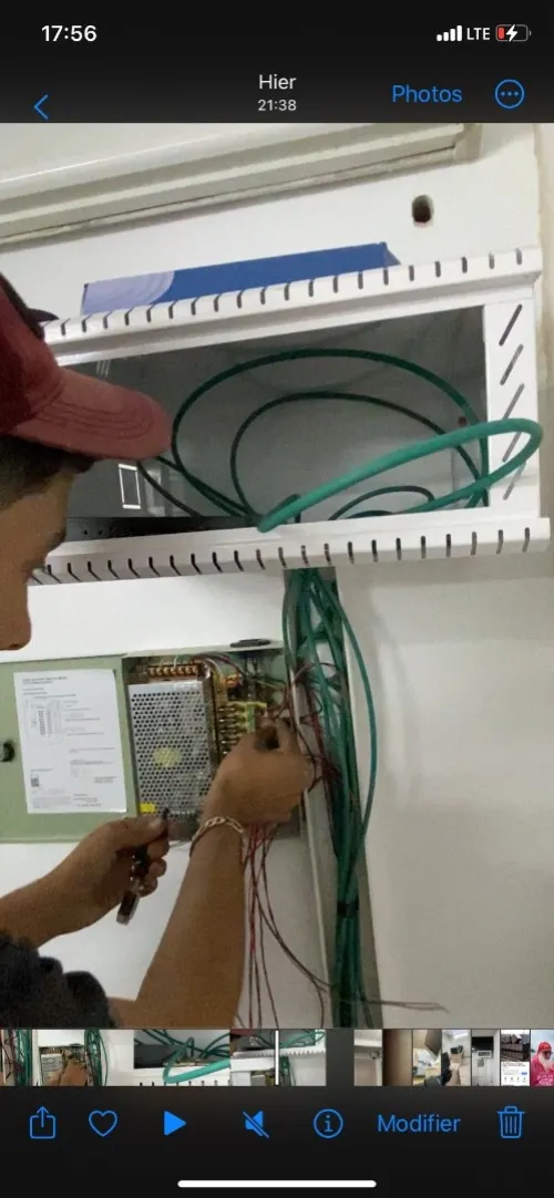 Montage caméra de surveillance 