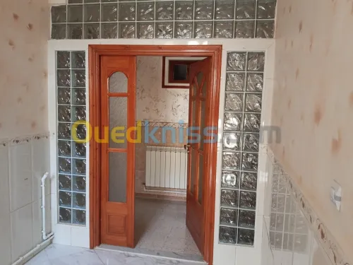 Location Appartement F5 Batna Batna