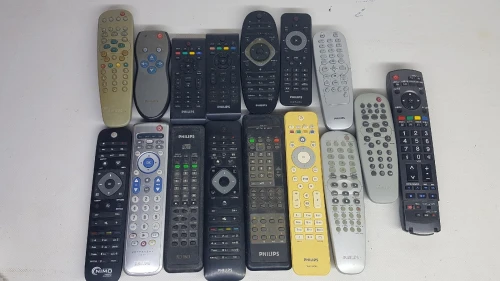 Telecomandes pour divers appareils et divers marques