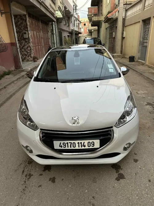 Peugeot 208 2014 Allure