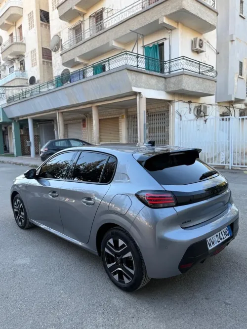 Peugeot 208 2025 Allure Pack