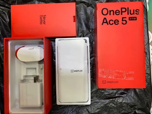 Oppo One plus ace 5