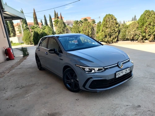 Volkswagen Golf 8 2025 R-Line