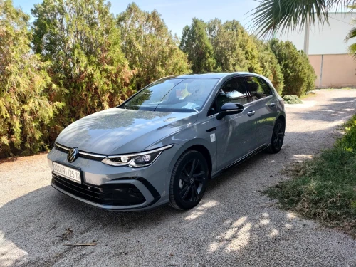 Volkswagen Golf 8 2025 R-Line