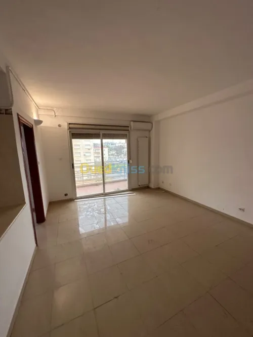 Location Appartement F3 Alger Draria