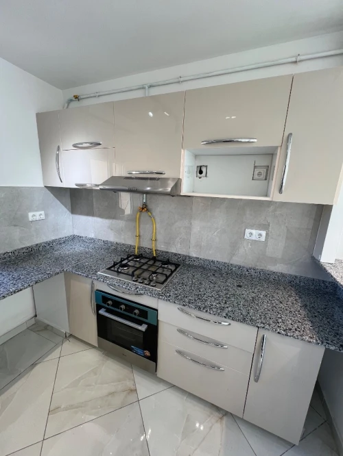 Location Appartement Niveau de villa F3 Alger Hydra
