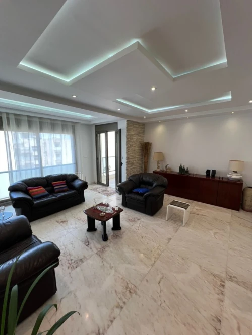 Location Appartement F4 Alger Draria