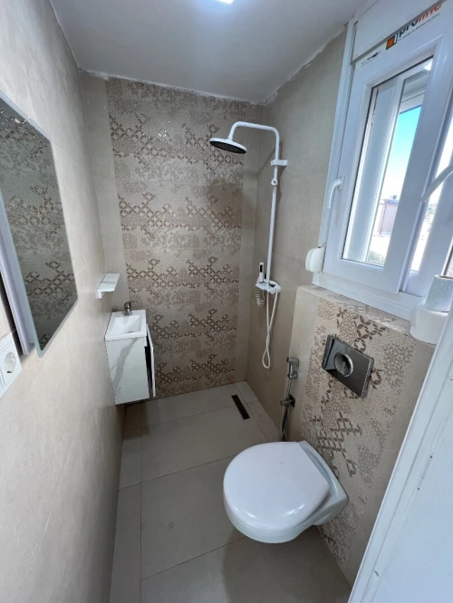 Location Appartement Niveau de villa F3 Alger Hydra