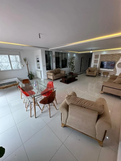 Location Appartement Niveau de villa F3 Alger Cheraga