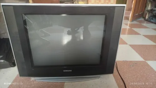 CUISINIÈRE+MACHINE A LAVER+FRIGO+TV+DISQUE DURE+ECRAN +PC