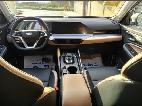 Geely X6 Pro  2025 