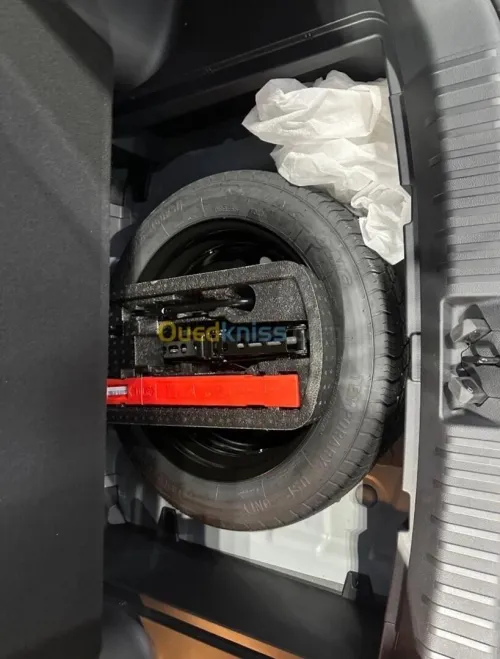 Geely X6 Pro  2025 