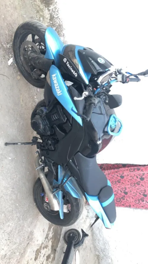 Kawazaki Z1000 2011