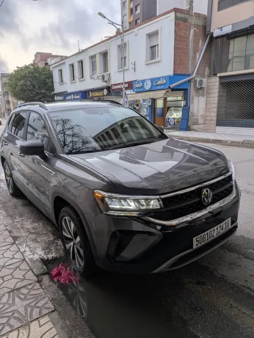 Volkswagen Taos 2024 