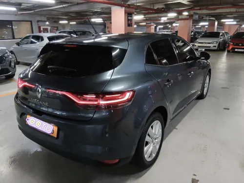 Renault Megane 4  2022 Evolution