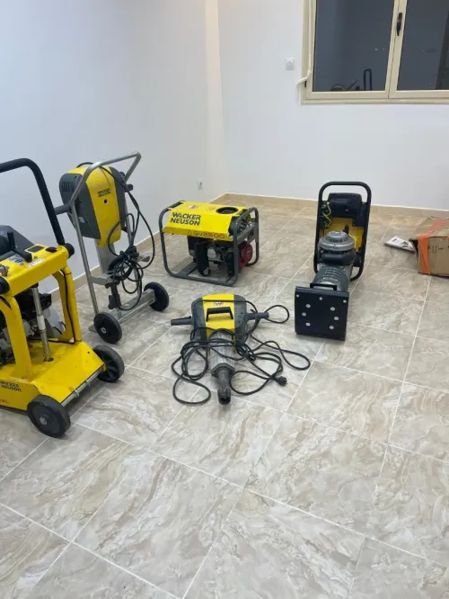 Machines TRAVAUX PUBLICS