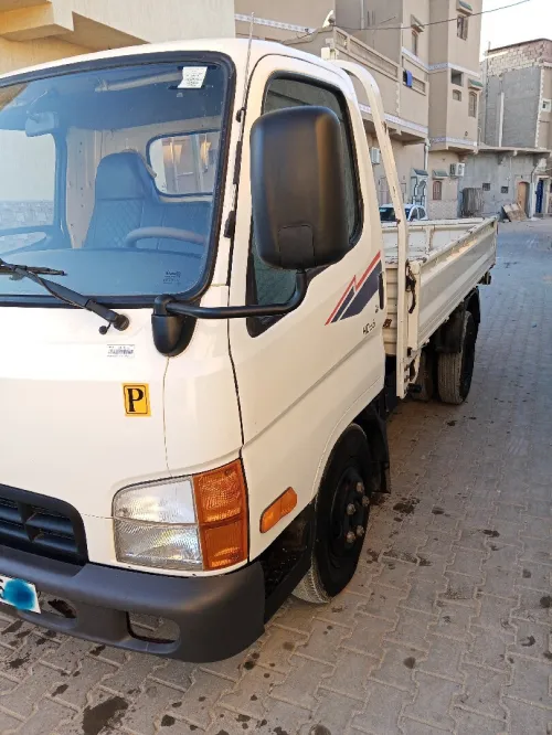 هيونداي HD35 2015