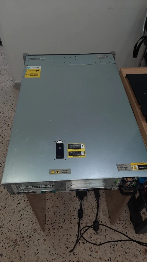 SERVEUR HP PROLIANT DL380 GENERATION 8 double processeur Xeon E5 2695 V2