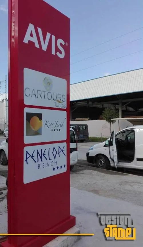 construction des panneaux publicitaire et enseignes lumineuses  en lettre en boitier