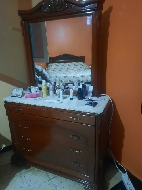 Chambre à coucher complète 