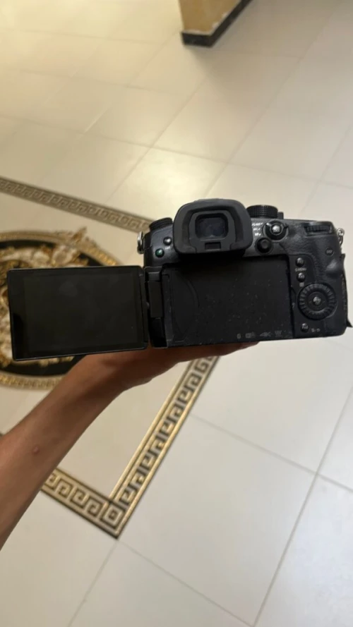 Panasonic Lumix Gh5.    6K Photo