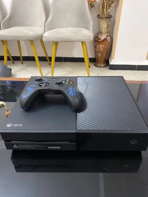Xbox one 500gb avec manette Xbox one s original