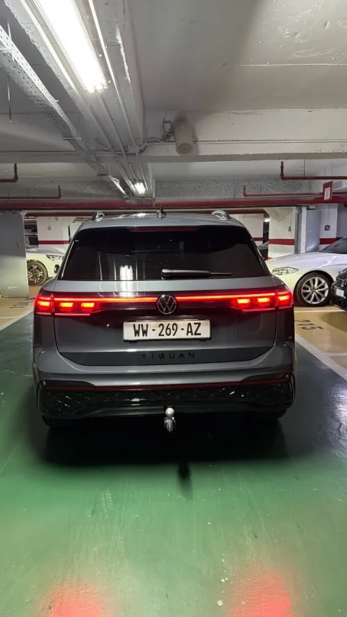 Volkswagen Tiguan 2025 R line