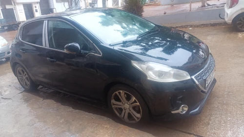Peugeot 208 2013 Allure