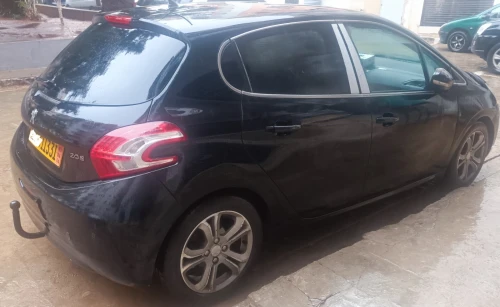 Peugeot 208 2013 Allure