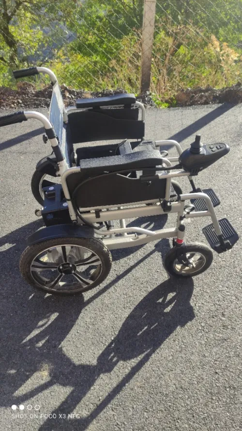 Foteuille roulant électrique 