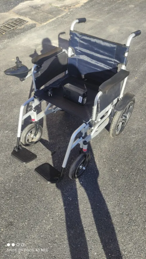 Foteuille roulant électrique 