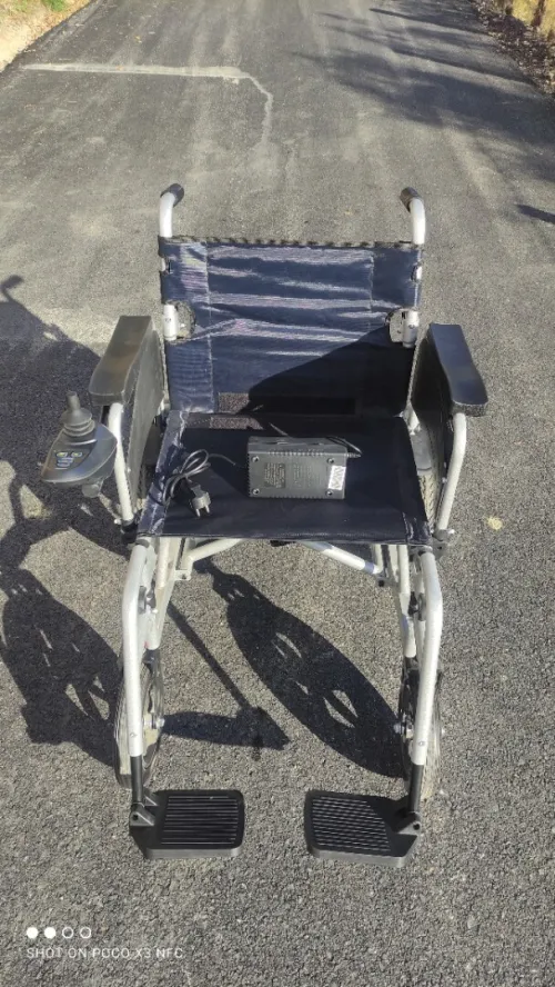 Foteuille roulant électrique 