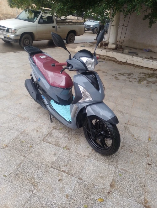 Sym St 2025