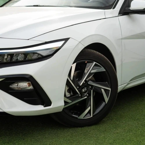 Hyundai ELENTRA 2025 GLX