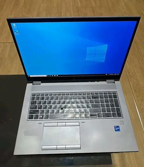 Hp zbook fury 17 G8 RTX  A3000(6GB). Workstation Puissante.