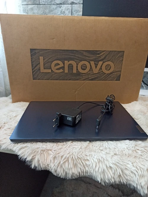 Pc portable Lenovo IdeaPad 3 15iml05 d'occasion+ chargeur d'origine