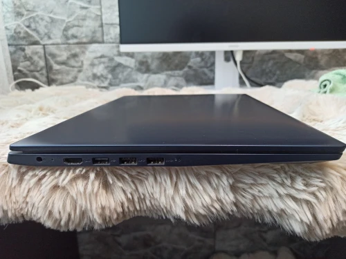 Pc portable Lenovo IdeaPad 3 15iml05 d'occasion+ chargeur d'origine