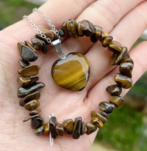 Parrure de bracelet +collier