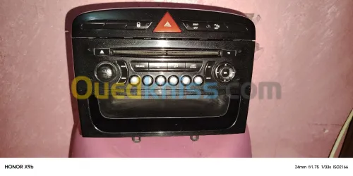 Autoradio peugout 308